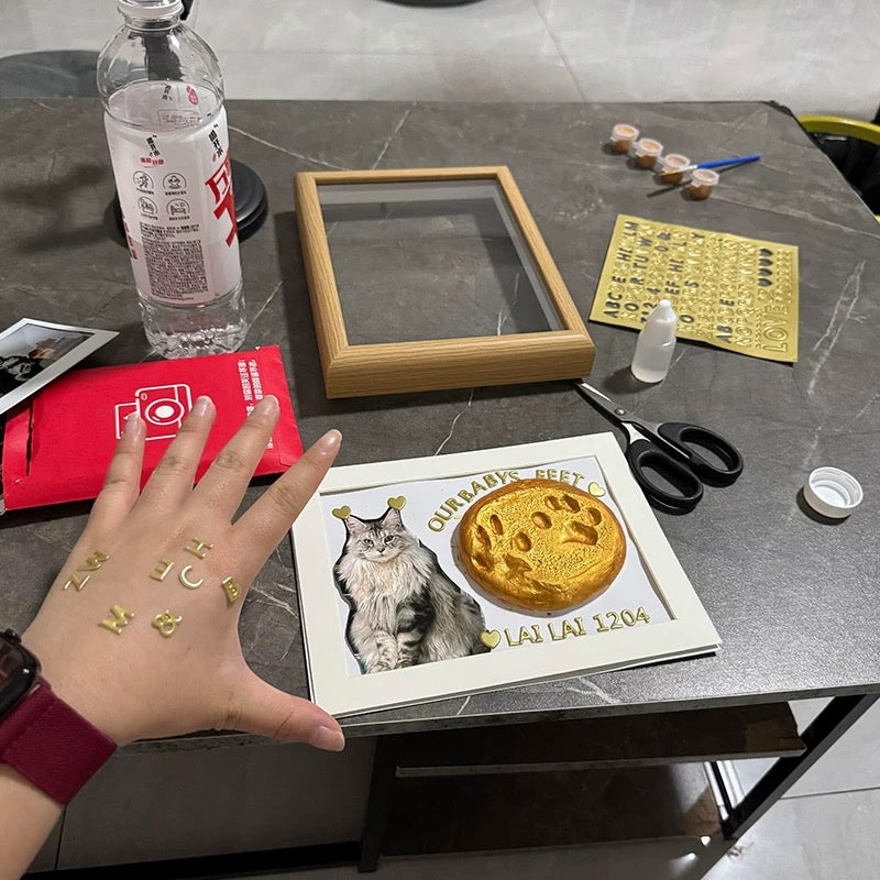 DIY Pet Paw Print Photo Frame Kit - Mess-Free Ink Pad Memorial Keepsake for Dogs & Cats